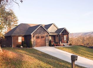 320 Collins St, Church Hill, TN 37642