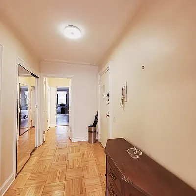 Rented by New York Residence | media 30