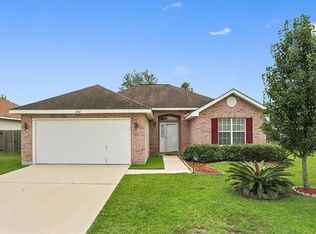 2242 Summertree Dr, Slidell, LA 70460