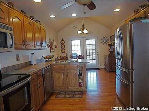 2nd image of 332 Blackberry Cir