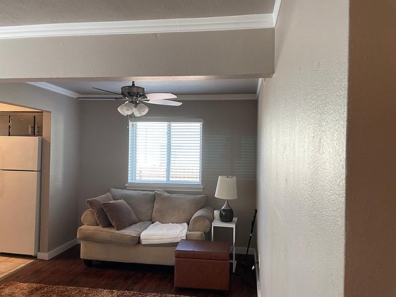 4th image of 6242 Oram St #X