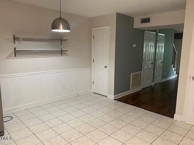 1133 Nottingham Cir — Photo 5