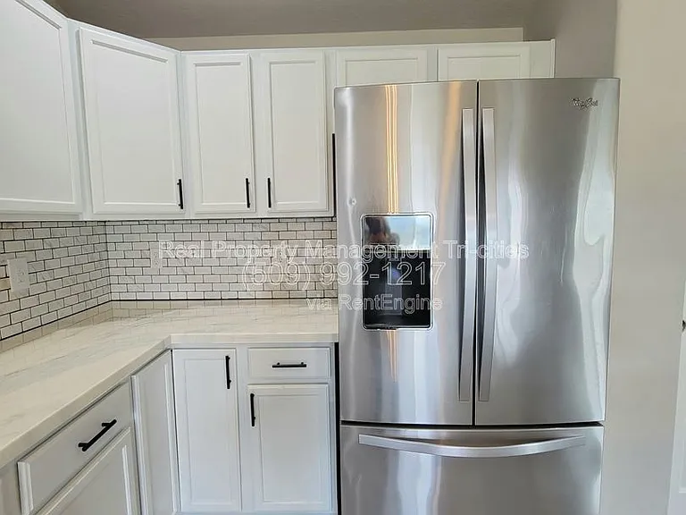 6206 Maryhill Ln — Photo 7