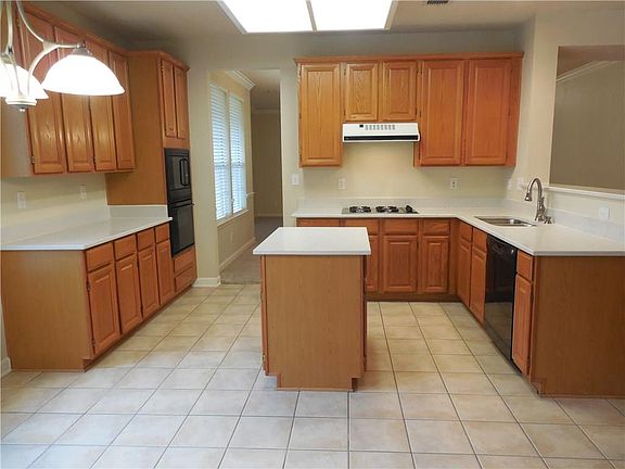 5th image of 4324 Jeker Dr