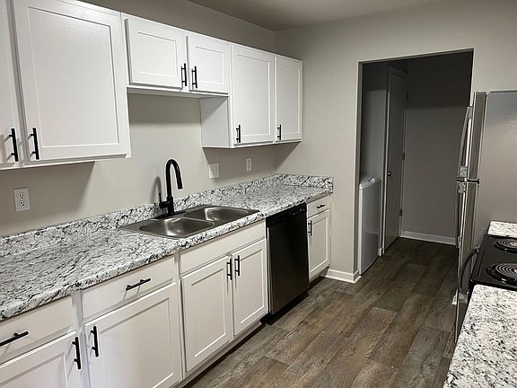 3rd image of 4060 Springer Way APT 925