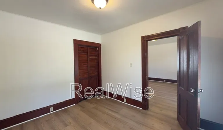 1416 SE Pine St — Photo 8