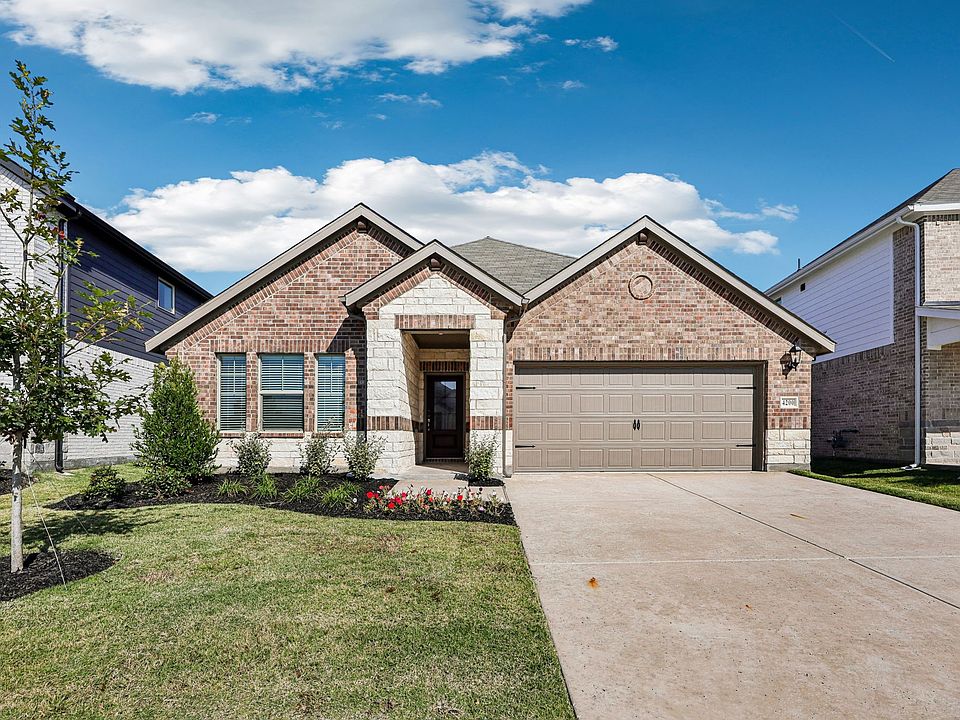 1st image of 4200 Waco Dr