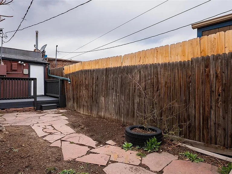 338 Inca St — Photo 18