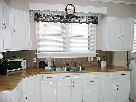 2nd image of 507 Michigan Ave