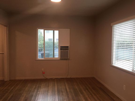 3rd image of 11222 Monte Vista Ave
