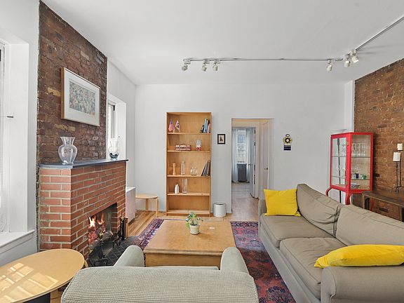4th image of 234 E 14th St APT 6D