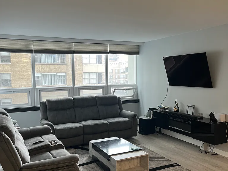 6171 N Sheridan Rd #304 — Photo 12