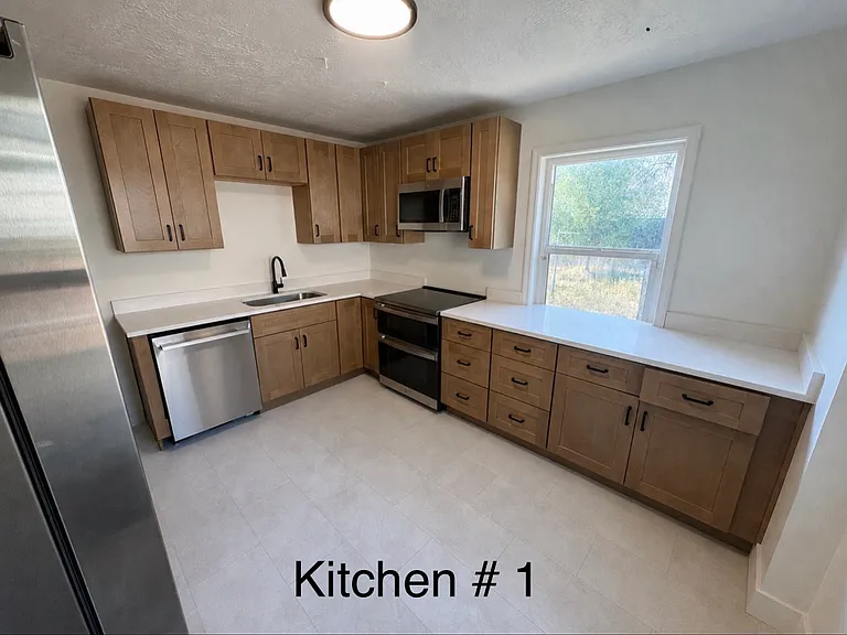 1815 E Stratford Ave #2 — Photo 5