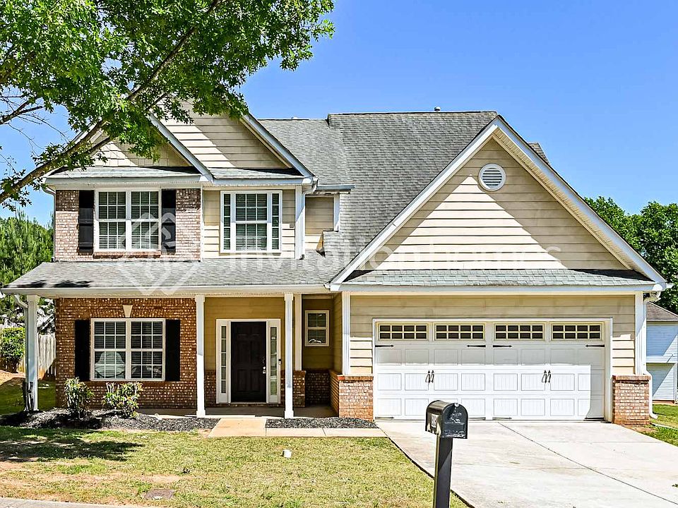 1st image of 909 Lakeside Ct