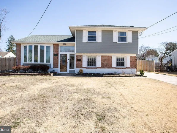 117 Meadow Lark Rd, Stratford, NJ 08084