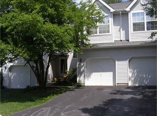 3 Winding Brook Rd #102, Hamburg, NJ 07419