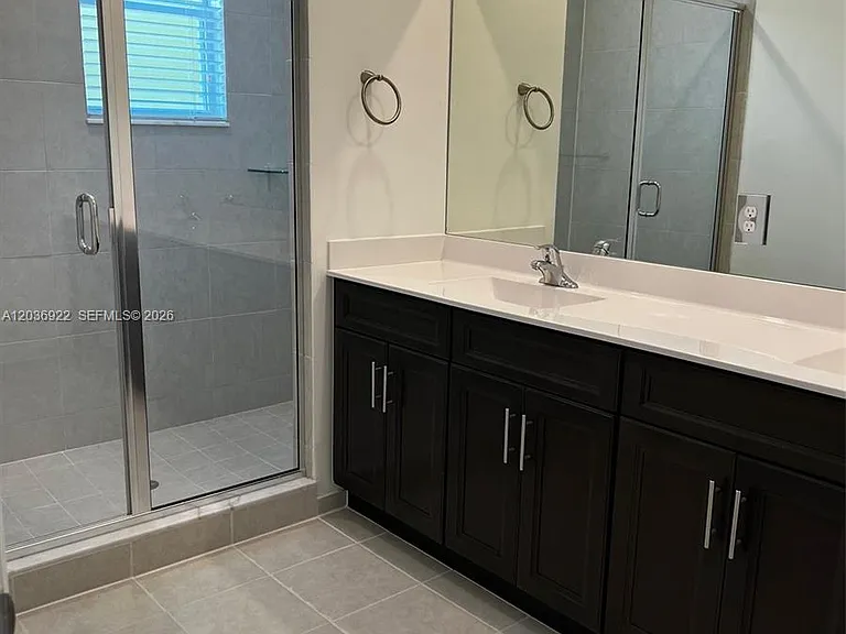 1120 SE 26th Ter #1120 — Photo 28