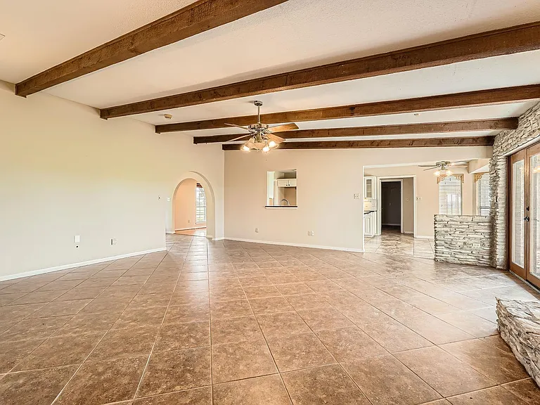 1850 County Road 105 — Photo 10