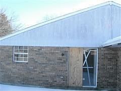 2nd image of 4827 Creeknoll Ct