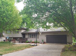 2106 Thomas St, Webster City, IA 50595