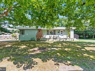 615 Emerson St, Lindenwold, NJ 08021