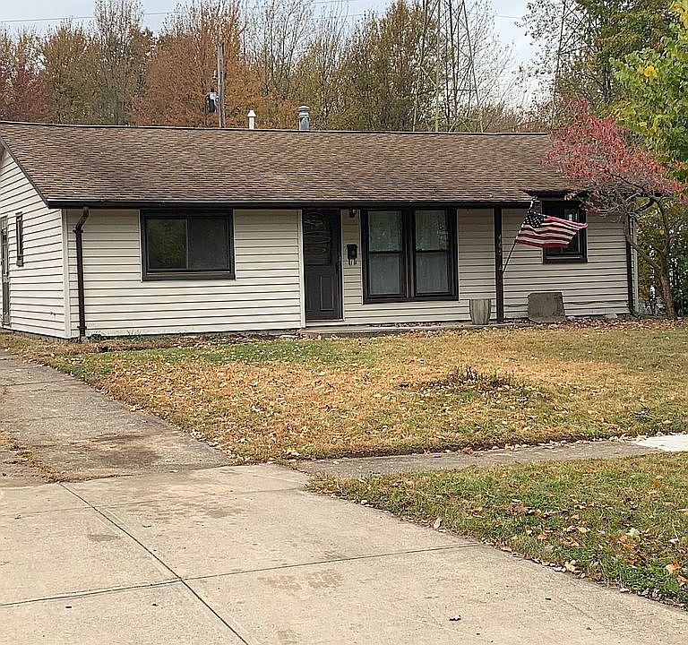 1st image of 465 Holly Dr