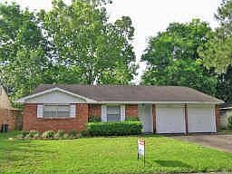 2nd image of 5823 Alvarado Dr
