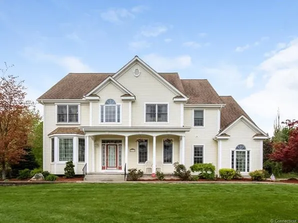 112 Gilbert Ln, South Windsor, CT 06074
