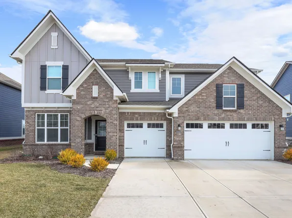 15949 Black Willow Ln, Fishers, IN 46040