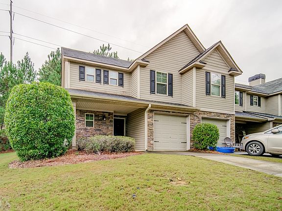 3rd image of 112 Cypress Ct