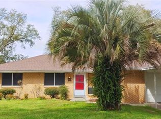419 Pine St, Norco, LA 70079