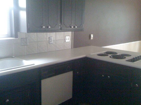 5th image of 6804 N Barr Ave