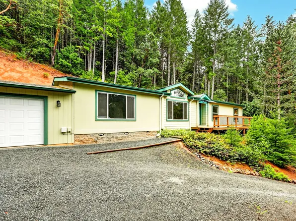 5445 Thompson Creek Rd, Selma, OR 97538