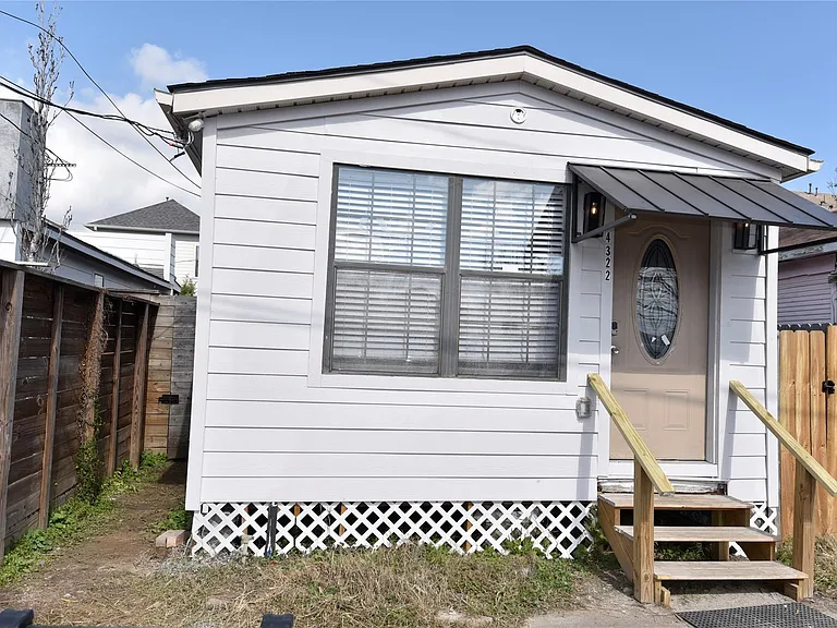 4322 Allen St — Photo 17