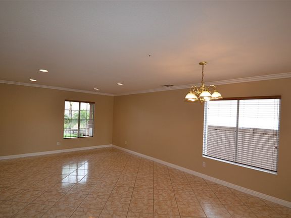 4th image of 13289 Morning Glory Dr