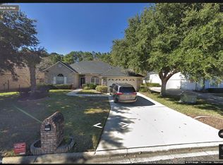 2412 Cedar Trace Dr W, Jacksonville, FL 32246