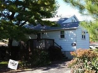 2166 Pratt St, Des Plaines, IL 60018
