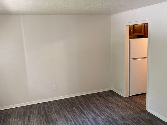 4th image of 5820 Sanford Rd N #5820S-05