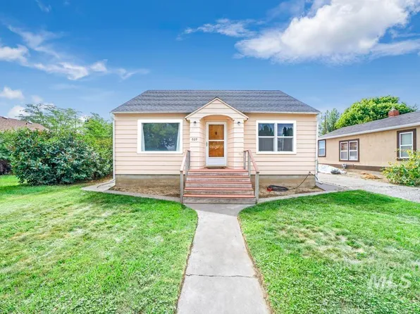 609 Main St, Filer, ID 83328