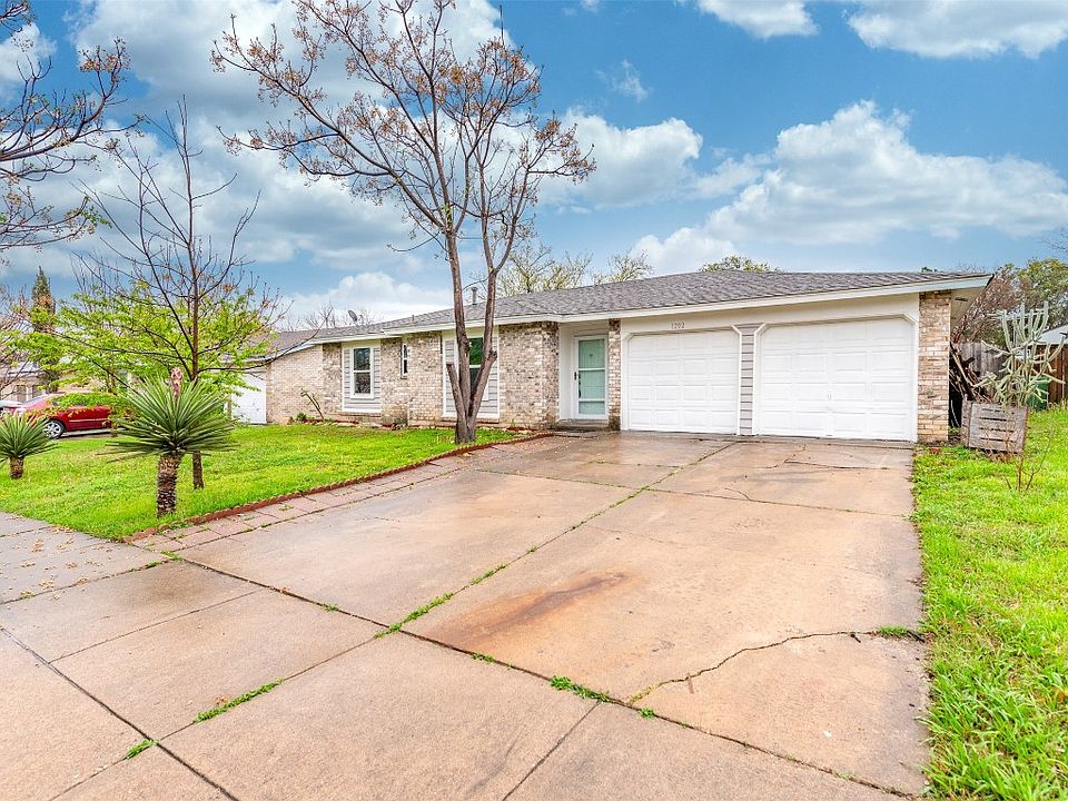 1st image of 1202 Harvest Hill Ln