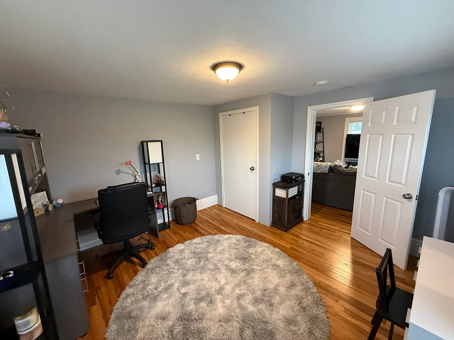 4 bed, $2,500 — Photo 3