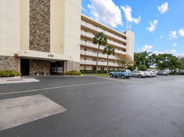 131 SE 3rd Avenue #207, Dania Beach, FL 33004