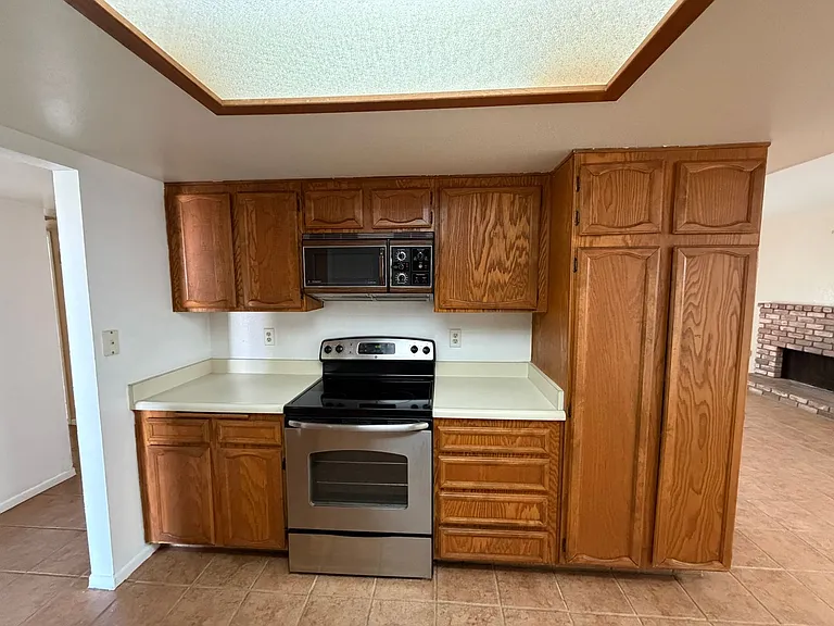 4309 Rosewall St — Photo 10