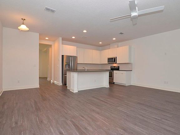 2nd image of 15485 Sugar Citrus Dr