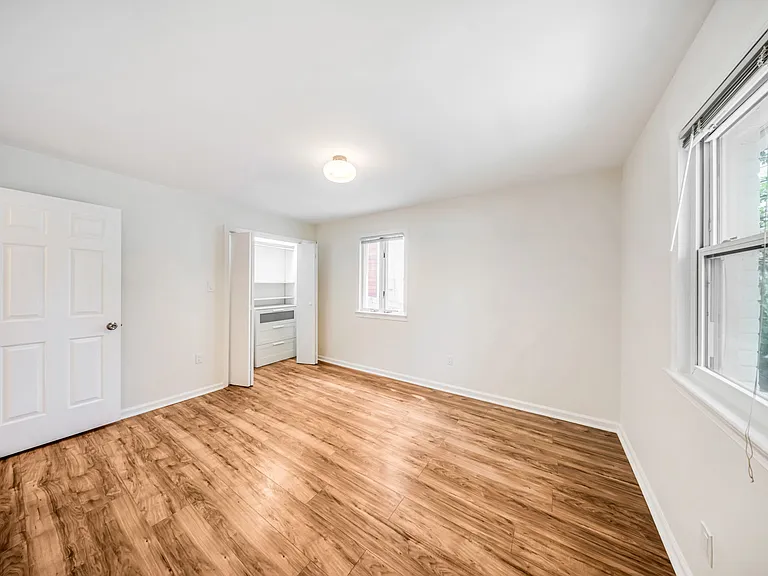 2933 Arizona Ave NW — Photo 19