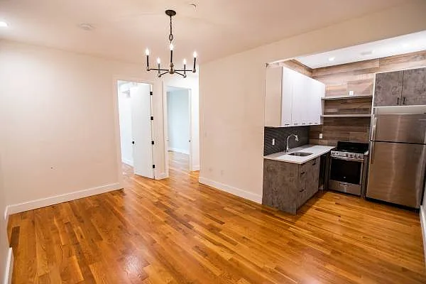 Rented by EXR | media 1