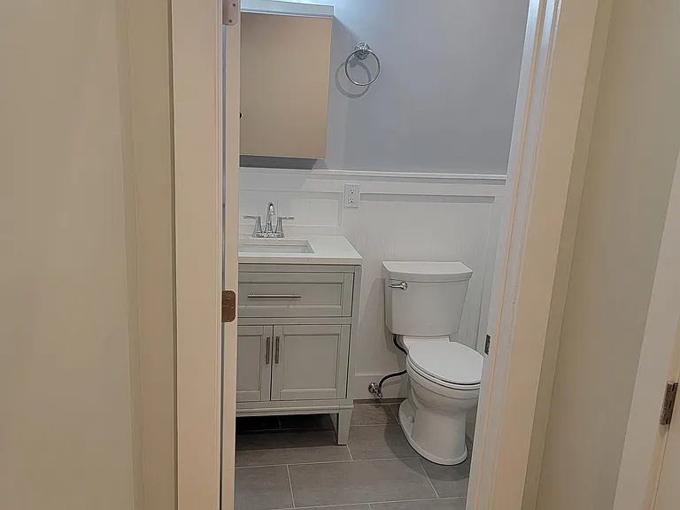 731 N Broadway #2 — Photo 12