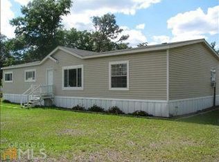 591 Magnolia St, Homeland, GA 31537