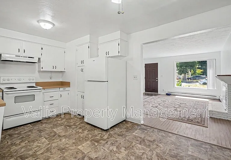 2519 Hyde Ct SE — Photo 11