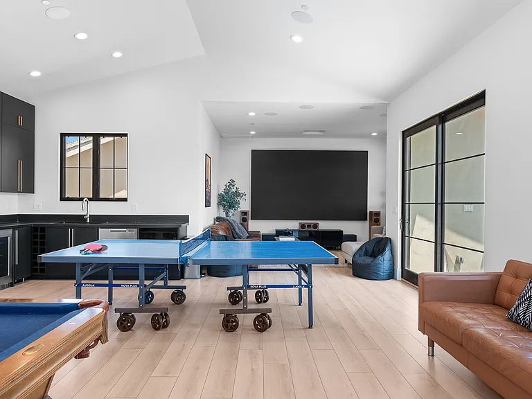 9817 Lorraine Ridge Trl — Photo 32
